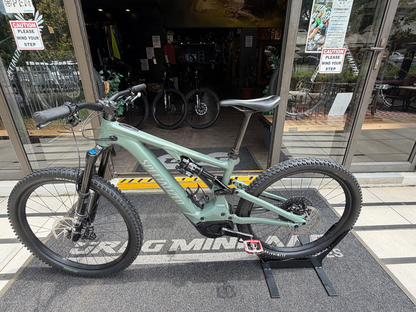 Specialized Levo 3 Comp Alloy - Demo Bike