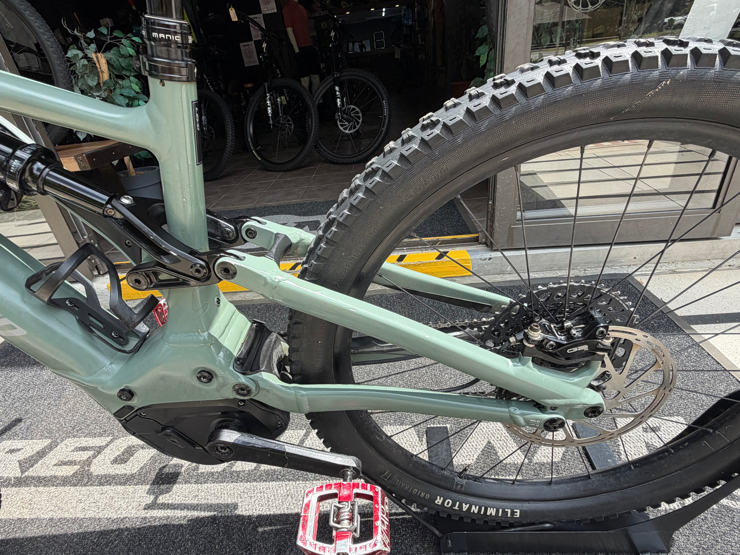 Specialized Levo 3 Comp Alloy - Demo Bike